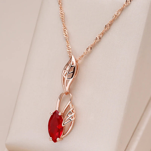 Scarlett Necklace