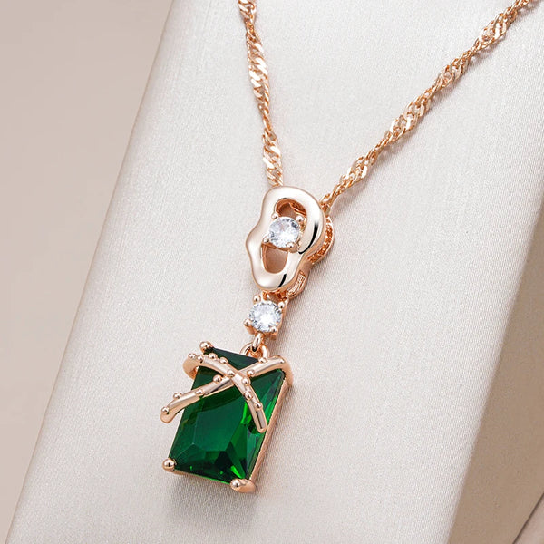 Elizabeth Necklace